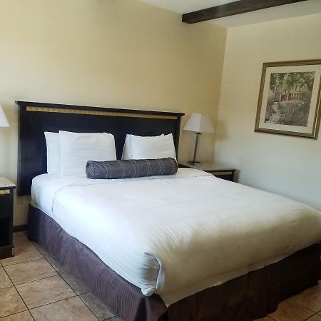 Tuscan Garden Inn Los Angeles Bagian luar foto