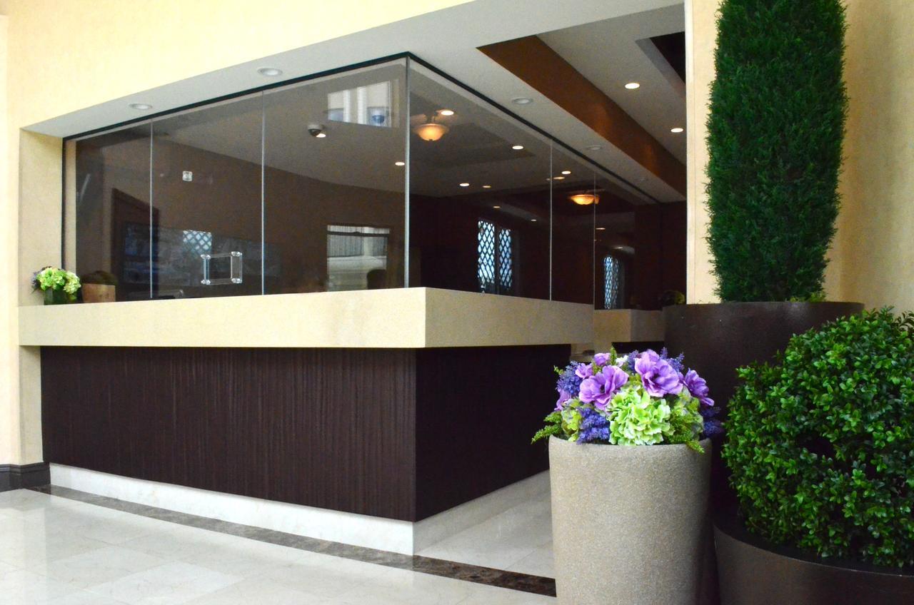 Tuscan Garden Inn Los Angeles Bagian luar foto