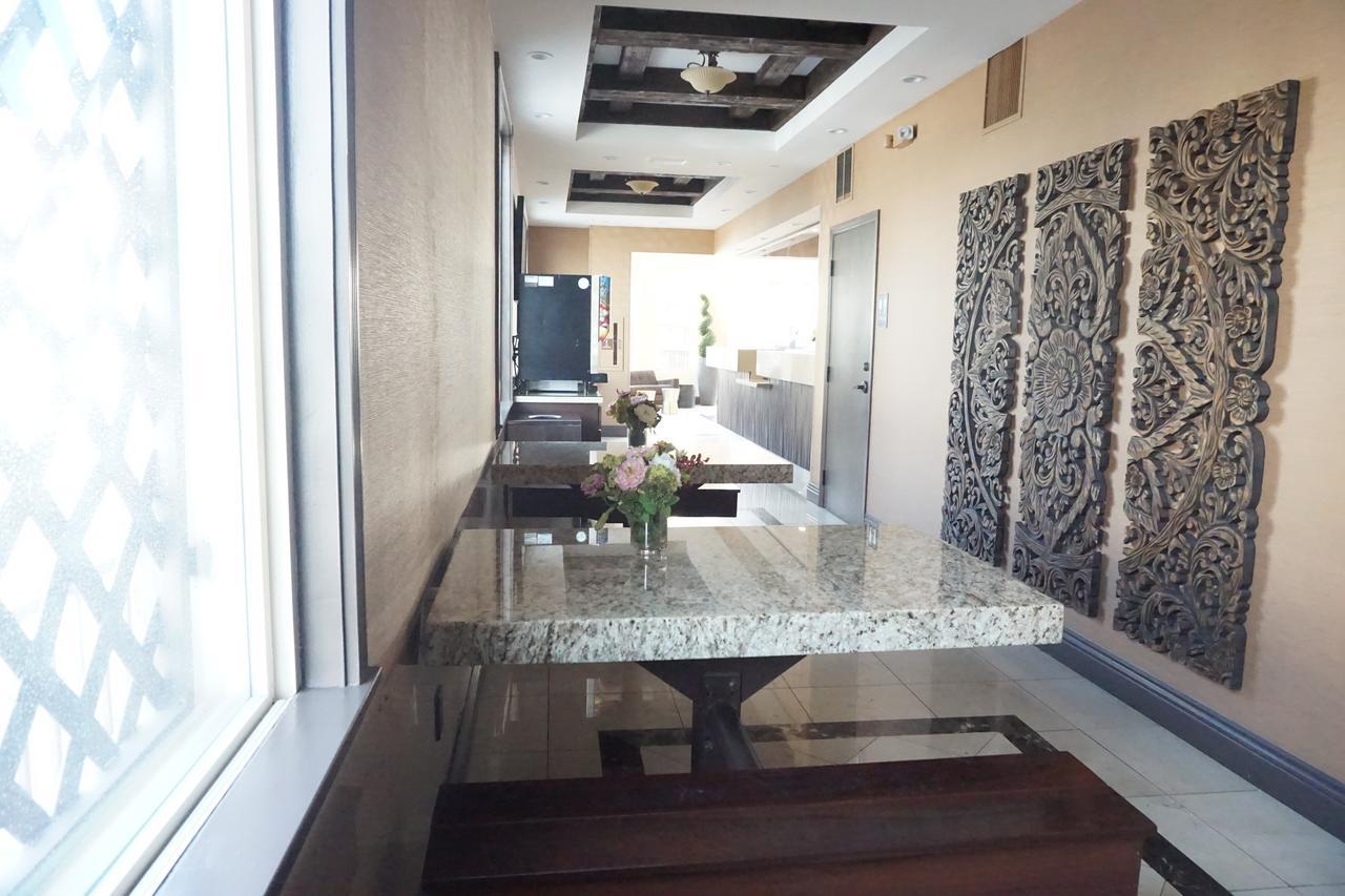 Tuscan Garden Inn Los Angeles Bagian luar foto