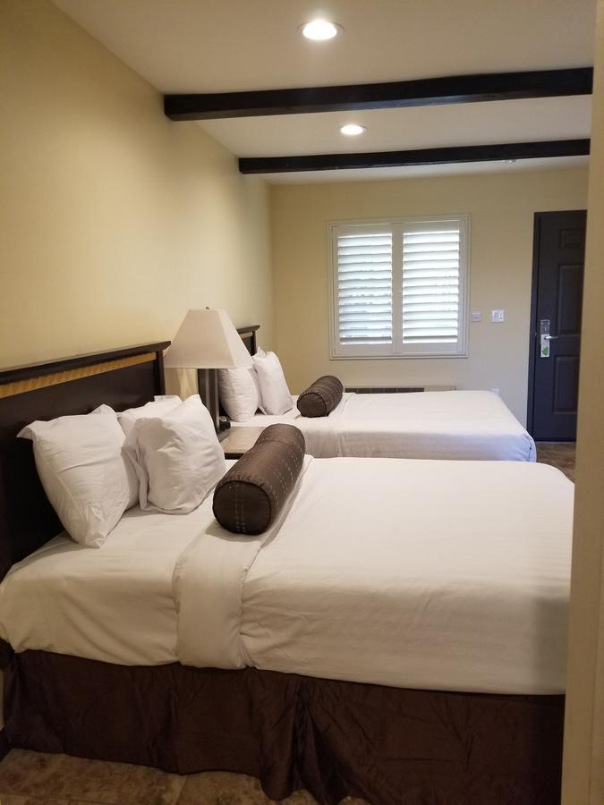 Tuscan Garden Inn Los Angeles Bagian luar foto