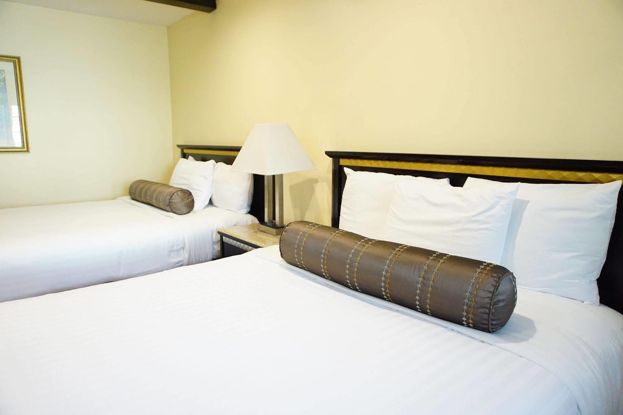 Tuscan Garden Inn Los Angeles Bagian luar foto