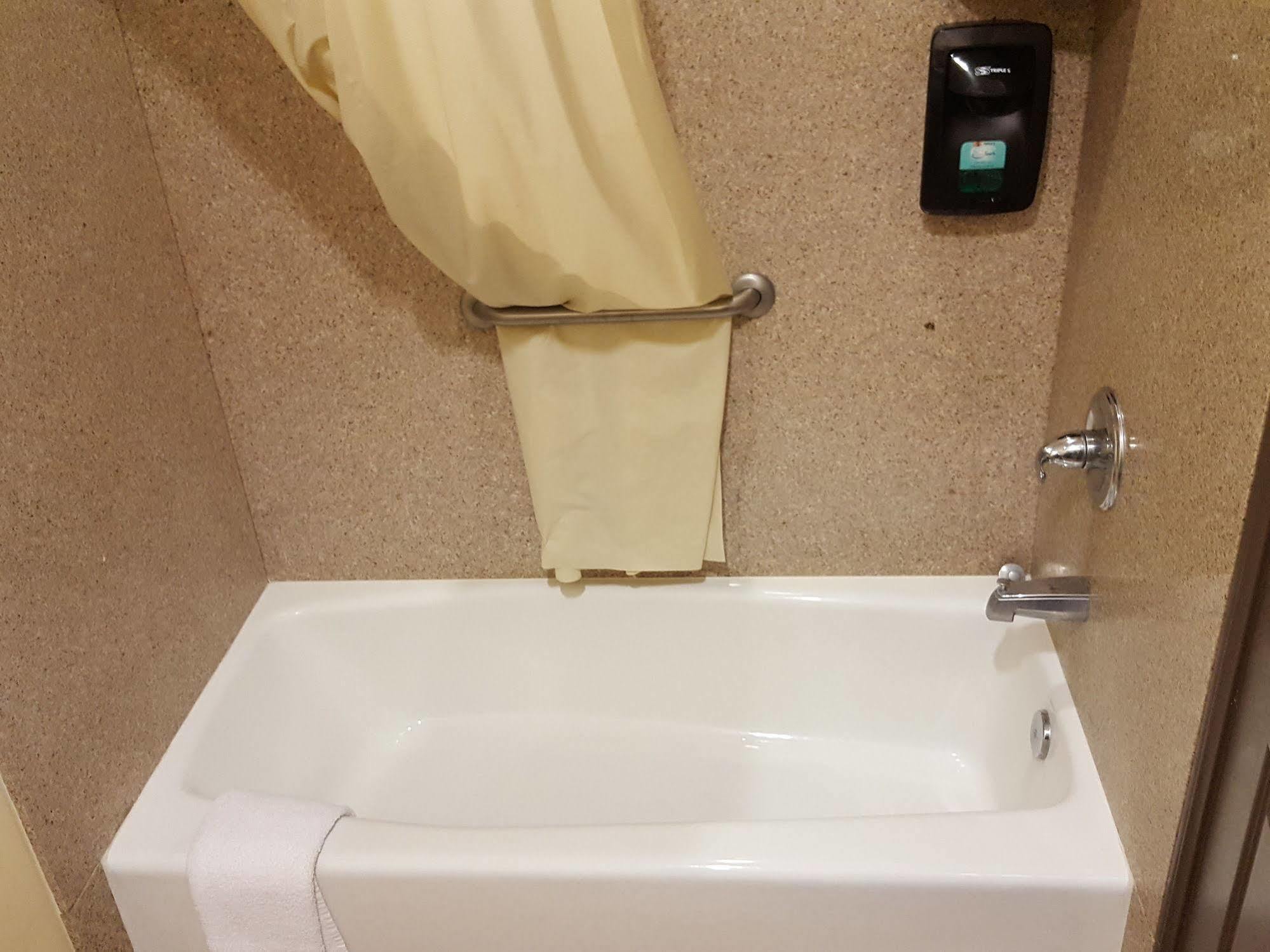 Tuscan Garden Inn Los Angeles Bagian luar foto